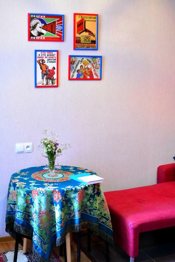 Librarians' Flat Leilighet Tbilisi Eksteriør bilde